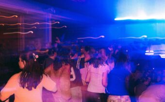 Ako múdro naložiť s nečakaným finančným príjmom: Praktický sprievodca pre mladých podnikateľov